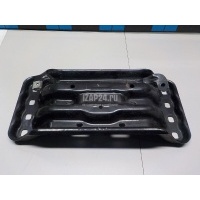 Кронштейн КПП Mercedes Benz W205 2014 2132400802