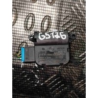 Моторчик заслонки печки Volkswagen Golf 5(2004-2009) 2007 1K1907511G