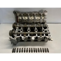Головка блока цилиндров распредвалы крышка мерседес cla 117 gla 156 r270016 2.0l в сборе сласк