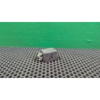 Реле стеклоочистителей (дворников) Audi 100 C3 1991 431 955 531