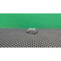 Реле бензонасоса Volkswagen Golf 4 2001 1J0 906 383 B