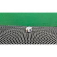 Реле бензонасоса Audi A4 B5 1999 4D0 951 253