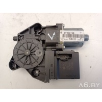 Моторчик стеклоподъемника задний правый Renault Scenic 3 2013 827303178R,910836200