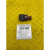 датчик airbag Renault Duster HJD 2021 988308712R