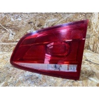 фонарь крышки багажника правый Volkswagen Passat B7 2014 3AF945094Q