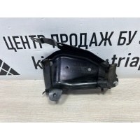 Защита топливных трубок Volkswagen Touareg 3 CR7 до рестайлинг 2020 4M0201192H