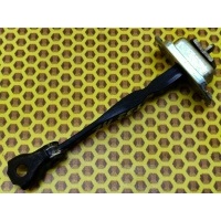 Ограничитель двери Nissan X-TRAIL T32 2016 804304CL0A