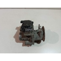 Заслонка дроссельная электрическая Renault Sandero 2014 161206381R