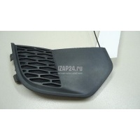Решетка в бампер правая Land Rover Discovery Sport 2014 LR061231