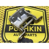 Петля двери задняя верхняя Nissan Pathfinder R51 2006 82401EA00A