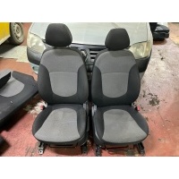 КОМПЛЕКТ СИДЕНИЙ HYUNDAI SOLARIS 1 2013 881004L070N2E