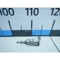 Вставка замка двери лев. Renault Captur (2013 - 2019) 806019283R