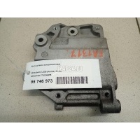 Кронштейн кондиционера Mitsubishi L200 (KK/KL) 2015 7813A676