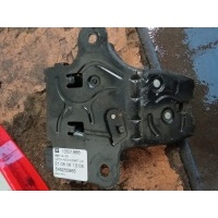 Opel insignia а седан замок крышки багажника 13501988
