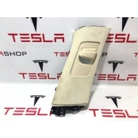 Обшивка стойки Tesla Model X 2018 1035954-03-H,1043486-00-B