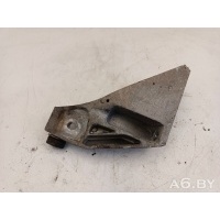 Кронштейн двигателя BMW X5 E70 2008 22116772680