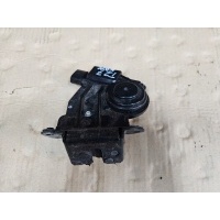 Toyota avensis t27 09 - 17 замок крышки багажника