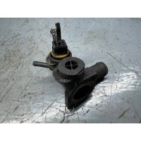 Фланец (тройник) системы охлаждения Volkswagen Golf 3 1996 037121133F