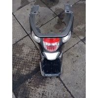 Aprilia scarabeo 500 крыло tyl