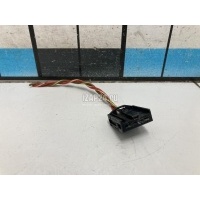 Разъем BMW i3 (I01) 2013 61132359996