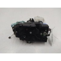 Замок двери передней левой Volkswagen Caddy 3 рест. (2010-2015) 2012 3D1837015AS