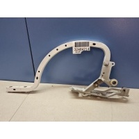Петля крышки багажника левая Toyota Camry V70 2017- 6452033071