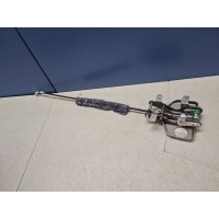 Кронштейн сиденья переднего Toyota Land Cruiser 200 2008- 7164412030