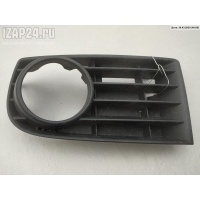 Решетка (заглушка) в бампер Перед. Лев. Volkswagen Golf-5 2004 1K0853665B