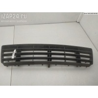 Решетка (заглушка) в бампер Перед. Audi A6 C5 (1997-2005) 1998 4B0807683F