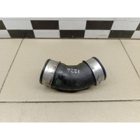 Патрубок интеркулера VW Transporter T5 2003-2015 7H0145790E