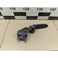 Ролик двери сджижной средний VW Transporter T5 2003-2015 7E0843336A