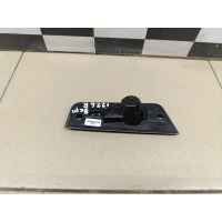 Ответная часть замка двери VW Transporter T5 2003-2015 7H0843638E