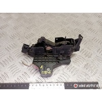 замок двери передней правой Mercedes-Benz C W202 1999 2027202635