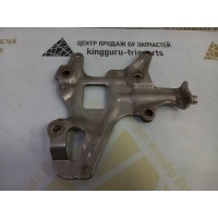 Кронштейн турбины Volkswagen Touareg 3 CR7 до рестайлинг 2020 057145191G