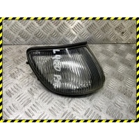 Поворотник правый Mitsubishi L400 1999