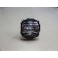 Повторитель на крыло белый VAG Octavia (A4 1U-) (2000 - 2011) 1U0949127B