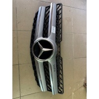 Мерседес glk x204 w204 решетка радиатора оригинал