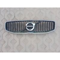 Решетка радиатора хромированная volvo v60 s60 iii 32132224