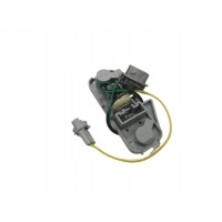 Доска света правая задняя toyota yaris 2005 - 2011 oe 81555 - 0d110