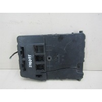 Блок предохранителей Renault Megane II 2002-2009 8200780018