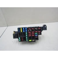 Блок предохранителей Renault Logan 2005-2014 7703297597