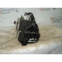 Блок ABS (насос) Nissan Primera P11E 1996-2002 476609F615