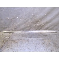 Накладка стекла переднего правого VW Touareg 2002-2010 7L6837475EPRP