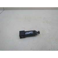 Датчик включения стопсигнала Renault Logan 2005-2014 7700414986