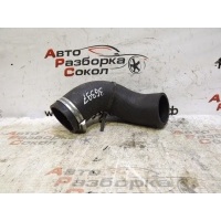 Патрубок интеркулера Mitsubishi Carisma (DA) 1995-2000 MR910798