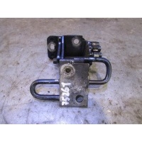 Петля двери передней правой нижняя Audi A4 (B7) 2005-2007 8E0831412E