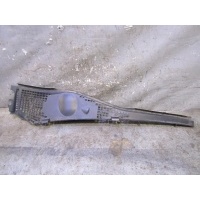 Решетка стеклооч. (планка под лобовое стекло) Renault Sandero 2009-2014 8200825457