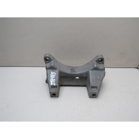 Кронштейн КПП Mercedes Benz W203 2000-2006 A1402421340