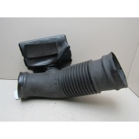 Патрубок воздушного фильтра Audi A6 (C6,4F) 2005-2011 06E129629E