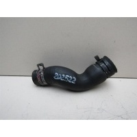 Патрубок Audi A4 (B6) 2000-2004 06B121057A